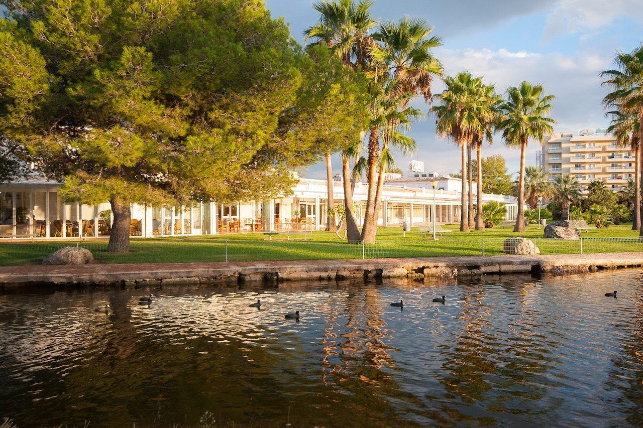 Universal Aparthotel Elisa Playa de Muro  Dış mekan fotoğraf