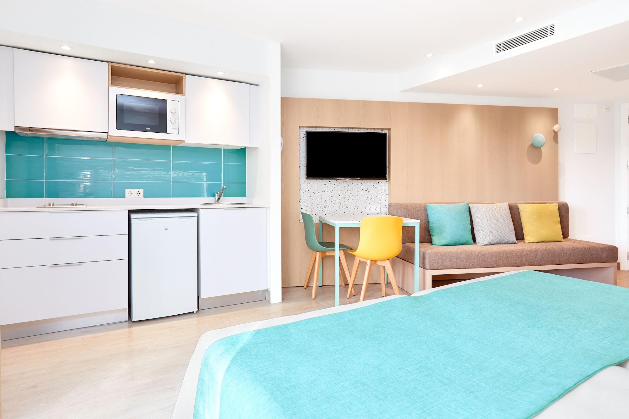 Universal Aparthotel Elisa Playa de Muro  Dış mekan fotoğraf