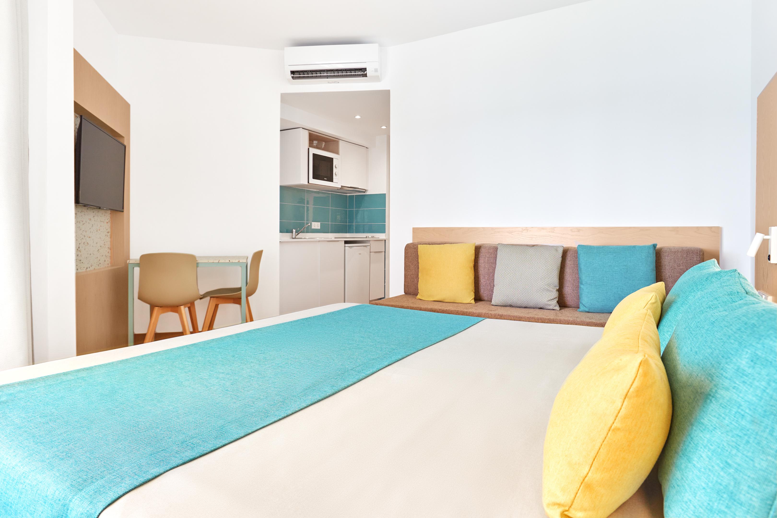 Universal Aparthotel Elisa Playa de Muro  Dış mekan fotoğraf