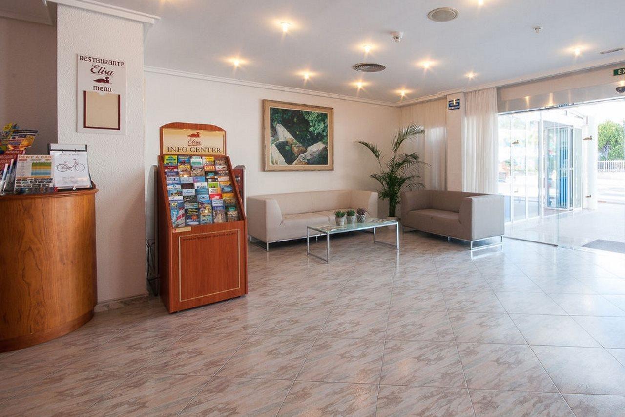 Universal Aparthotel Elisa Playa de Muro  Dış mekan fotoğraf