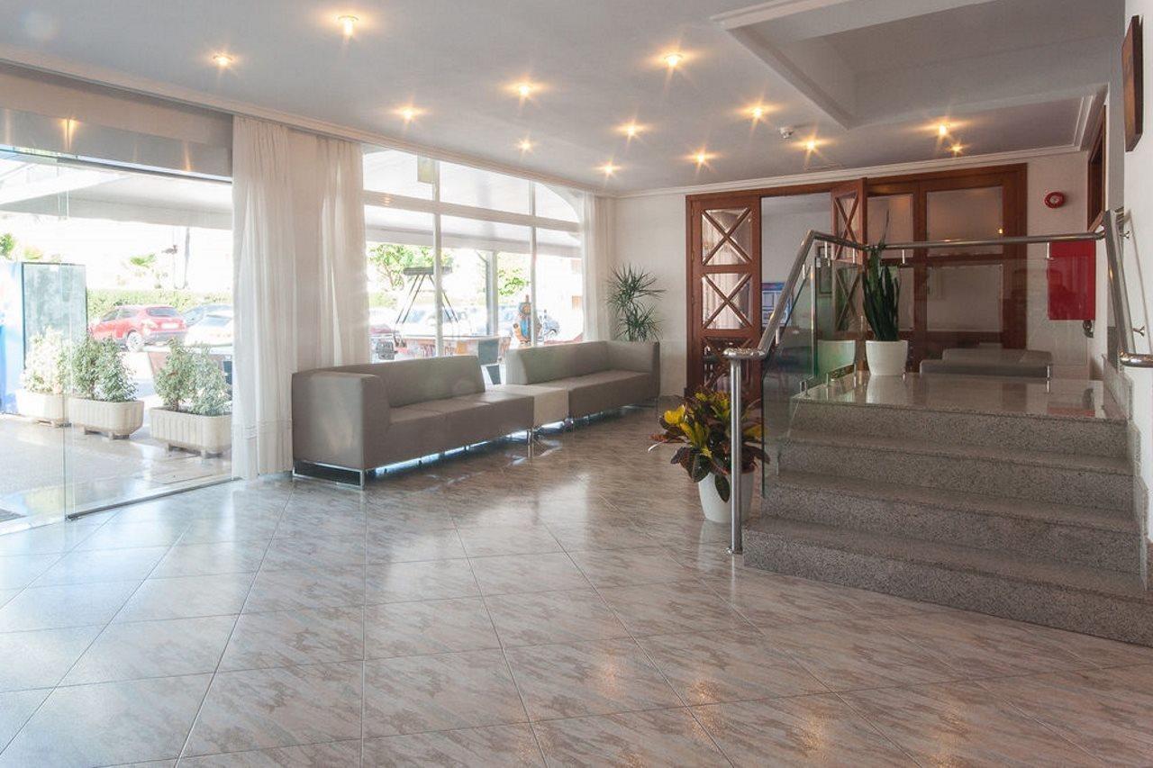 Universal Aparthotel Elisa Playa de Muro  Dış mekan fotoğraf